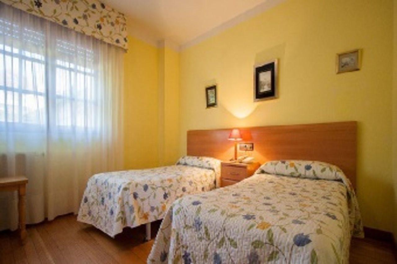 Hotel Surfances Суансес Экстерьер фото