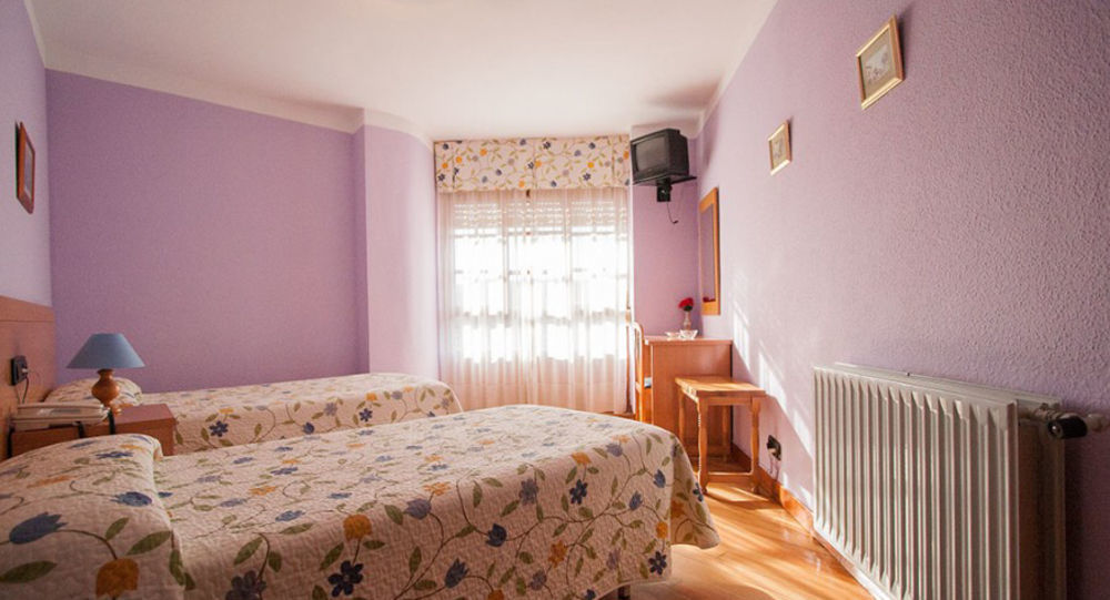 Hotel Surfances Суансес Экстерьер фото