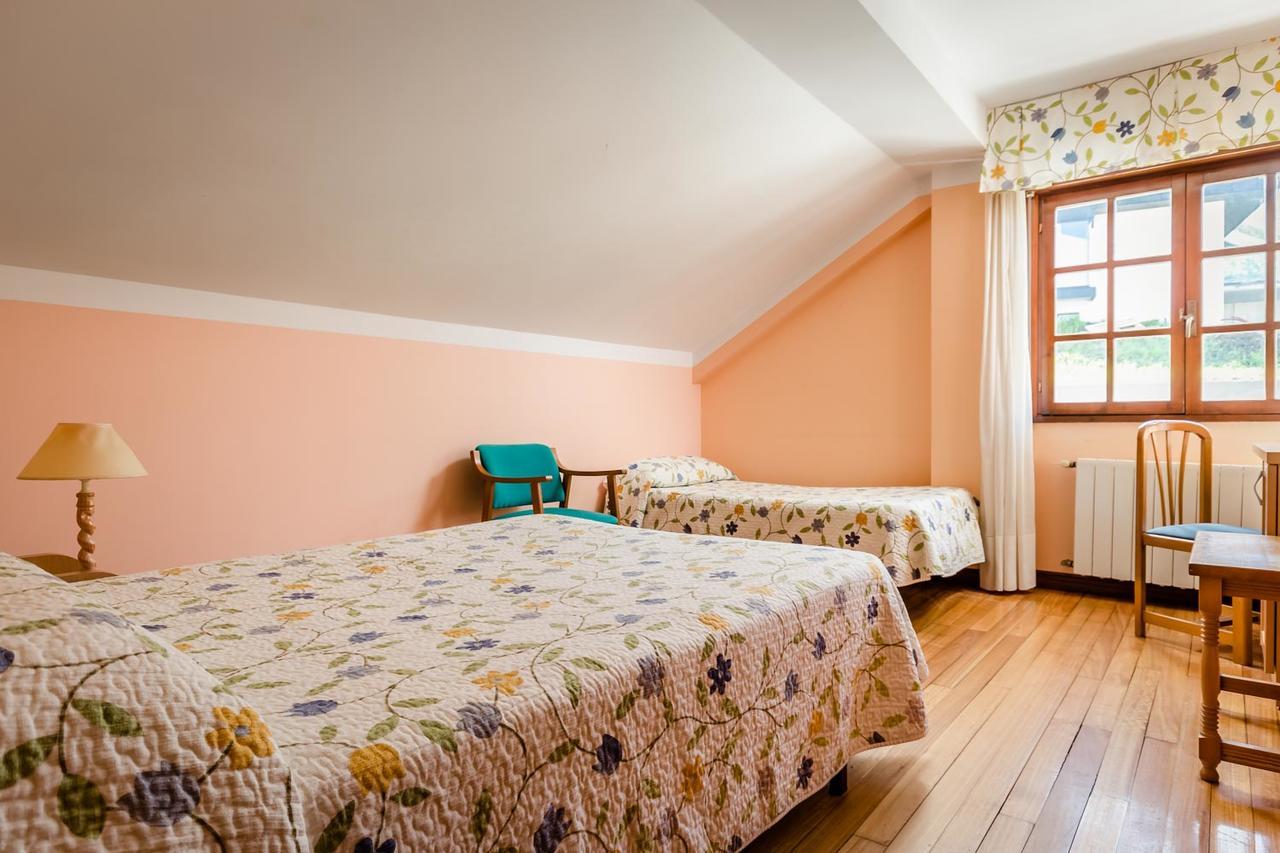 Hotel Surfances Суансес Экстерьер фото